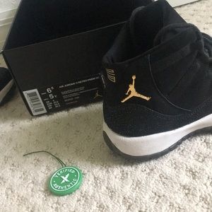 Jordan 11 Heiress stingray size 5y, 6.5W